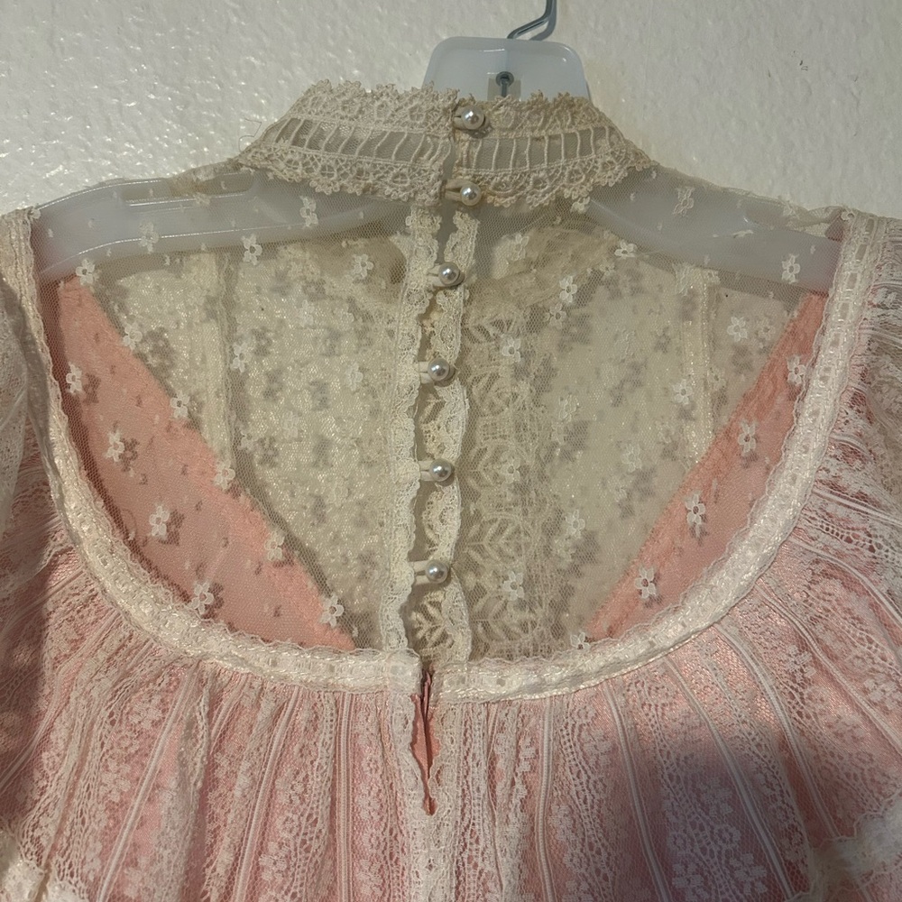 Vintage 1970’s 80’s Gold Label Gunne Sax Dress Peach Pink Lace Satin Size 9 - Picture 10 of 17